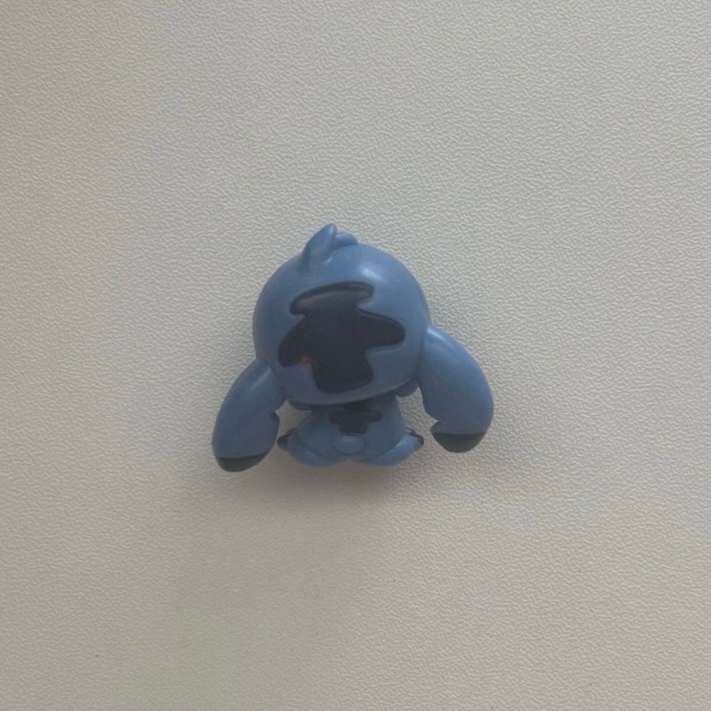 Disney Doorables | Love Struck Stitch | Lilo & Stitch | Collection Peek - Picture 2 of 2
